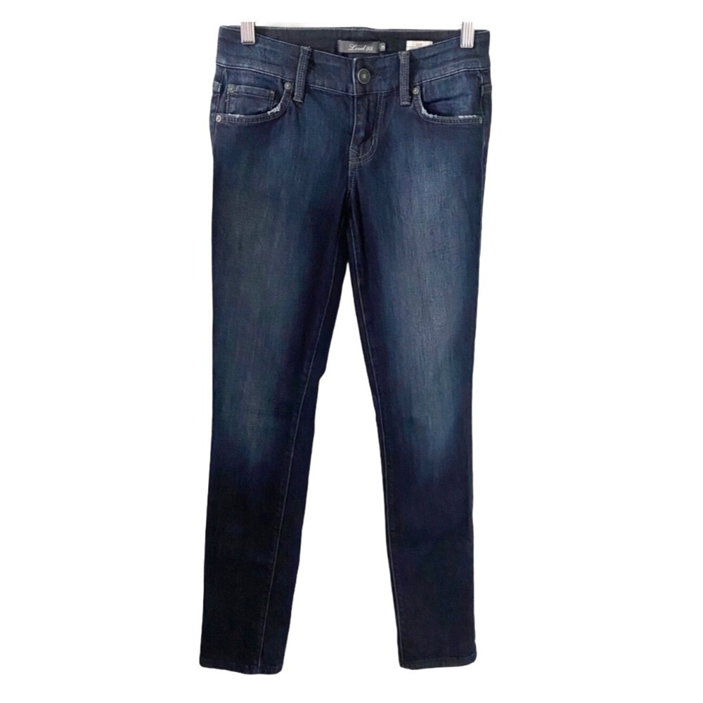 Level 99 Anthropologie Lily Skinny Straight Jeans